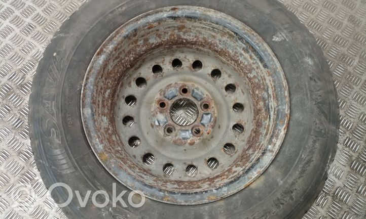 Nissan Serena Cerchione in acciaio R15 2151060