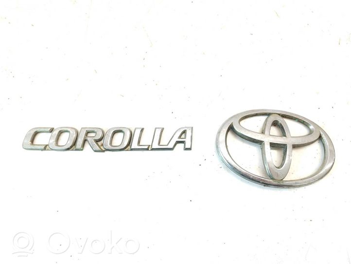 Toyota Corolla E120 E130 Logo, emblème de fabricant 3280T010