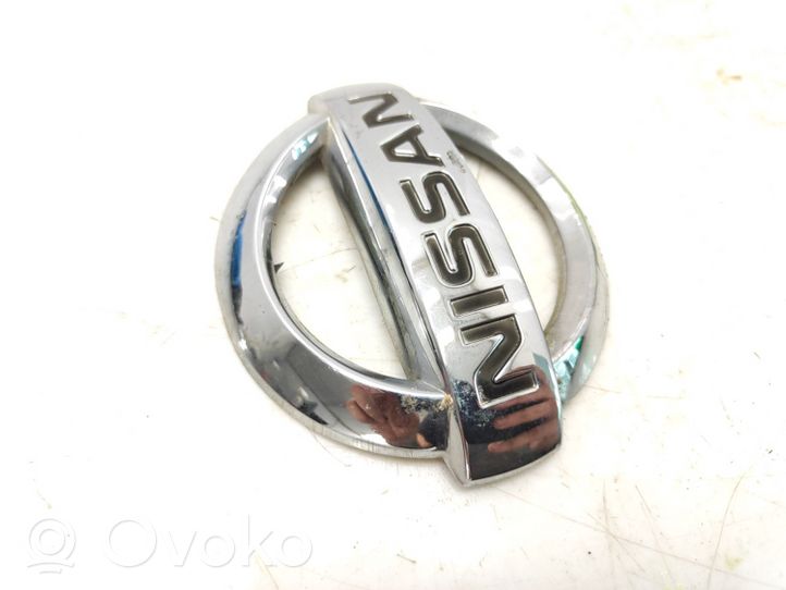 Nissan Primera Logo, emblème de fabricant 90890AU200