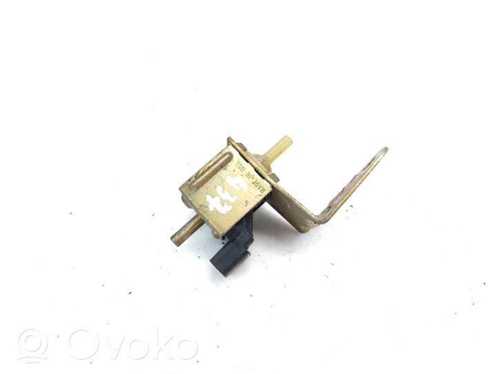 Audi 100 S4 C4 Solenoidinis vožtuvas 437906283A