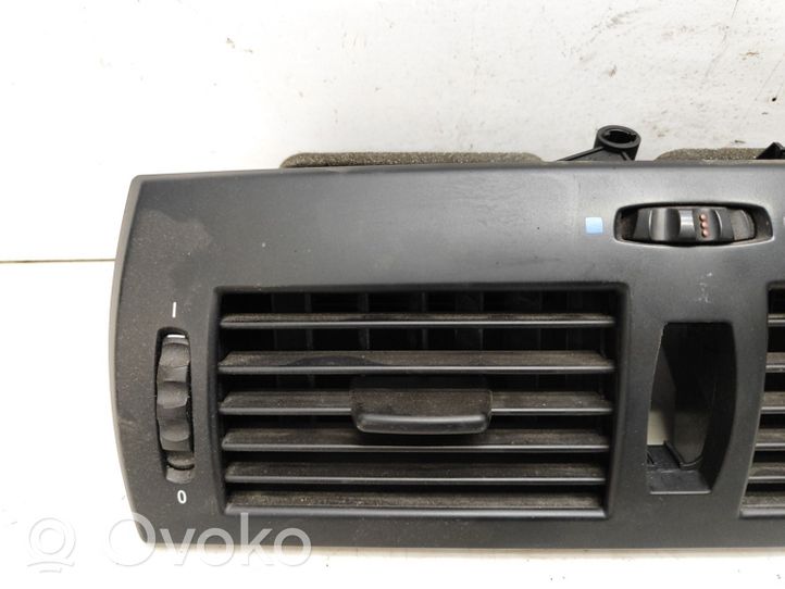 BMW X3 E83 Griglia di ventilazione centrale cruscotto 3400074