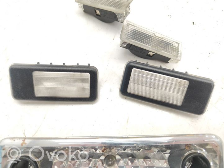 BMW X3 E83 Illuminazione sedili anteriori 63316962046