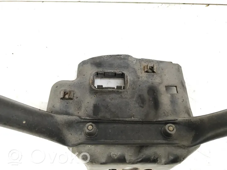 BMW X3 E83 Staffa del pannello di supporto del radiatore 