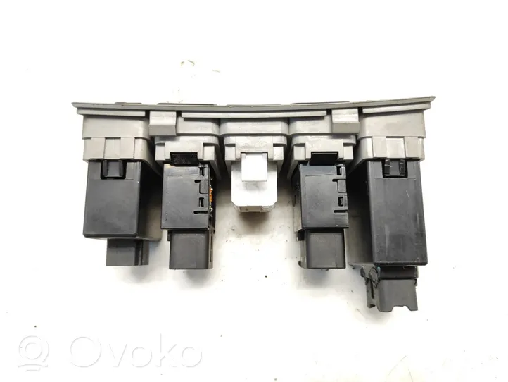 Hyundai Sonata ESP (stability program) switch 933003K390