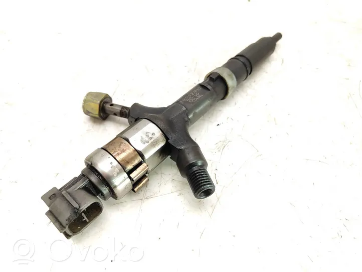 Toyota Previa (XR30, XR40) II Injecteur de carburant 2367027030