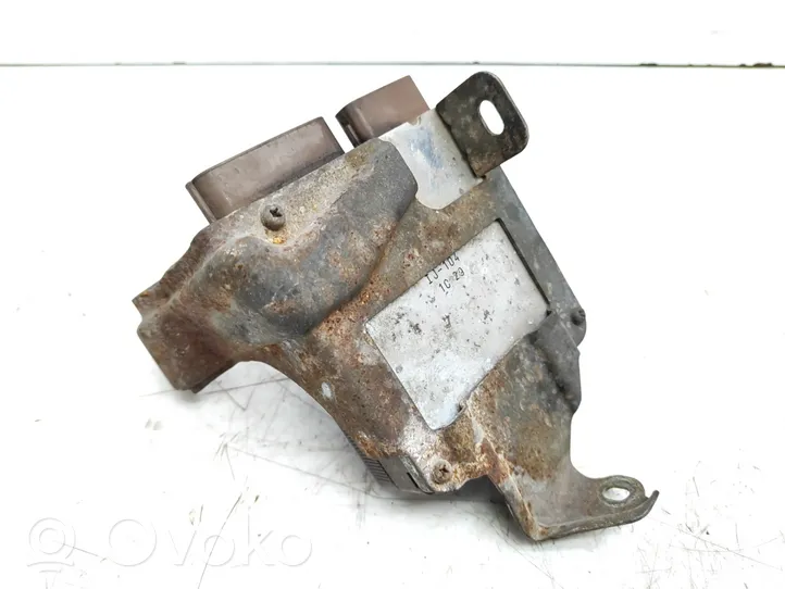 Toyota Previa (XR30, XR40) II Unité de commande / module d'injection 8987120030