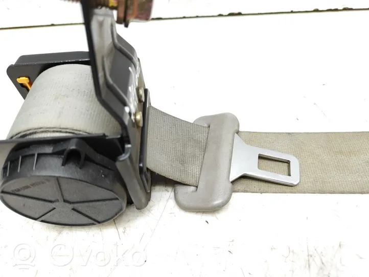 Hyundai Sonata Rear seatbelt E11041207