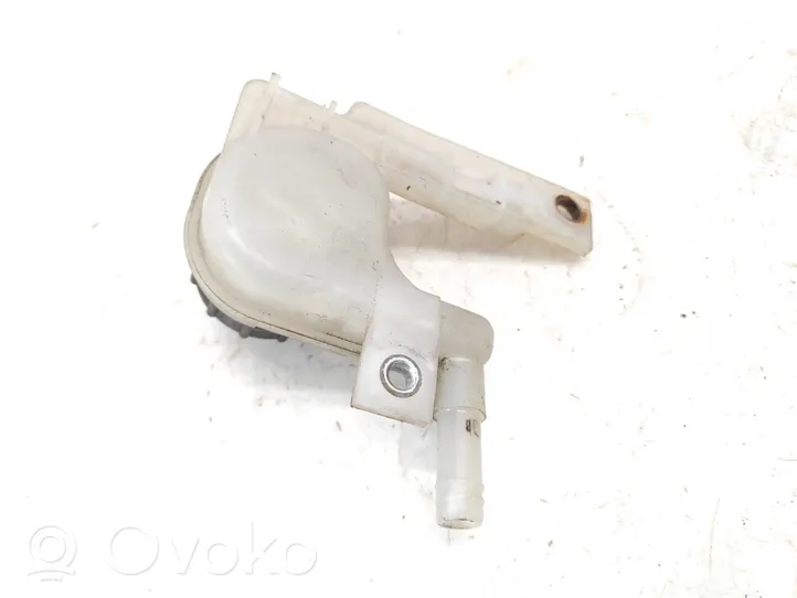 Mazda 2 Clutch fluid reservoir/tank 