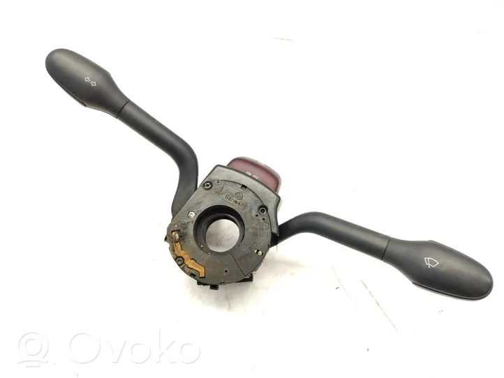 Volkswagen Golf III Leva/interruttore dell’indicatore di direzione e tergicristallo 1H6953503AA