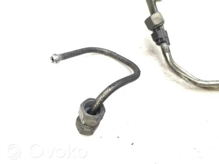 Peugeot 607 Tuyau d'alimentation d'injecteur de carburant 