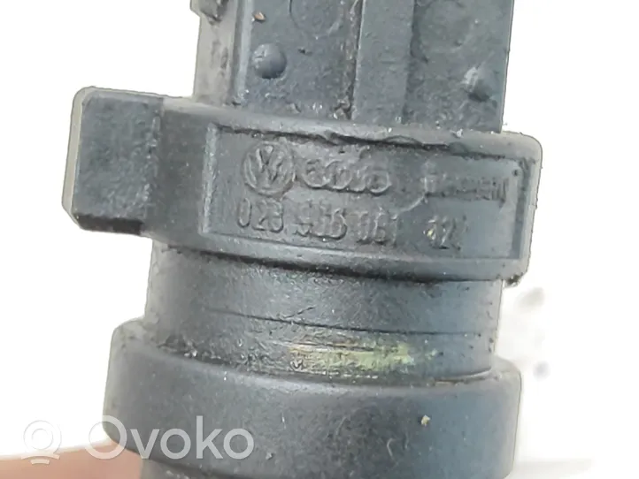 Volkswagen Golf III Sensore temperatura del liquido di raffreddamento 028906081