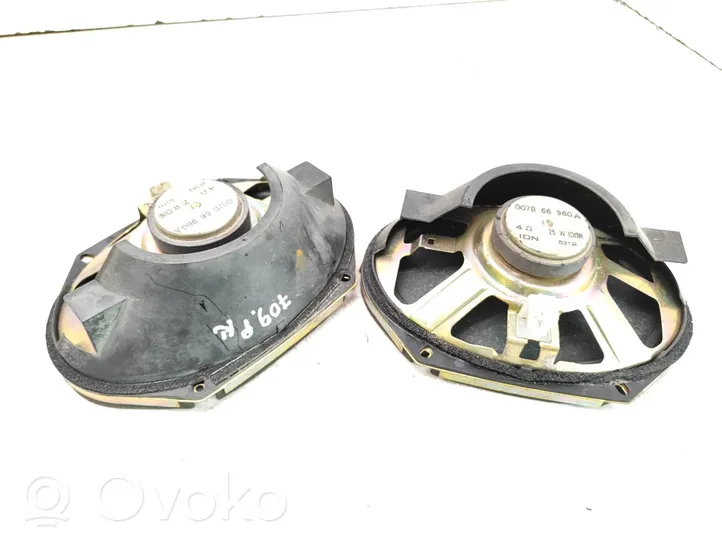 Mazda 626 Altoparlante portiera anteriore G07B66960A