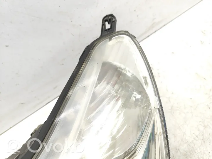 Citroen C5 Lampa przednia 89035114