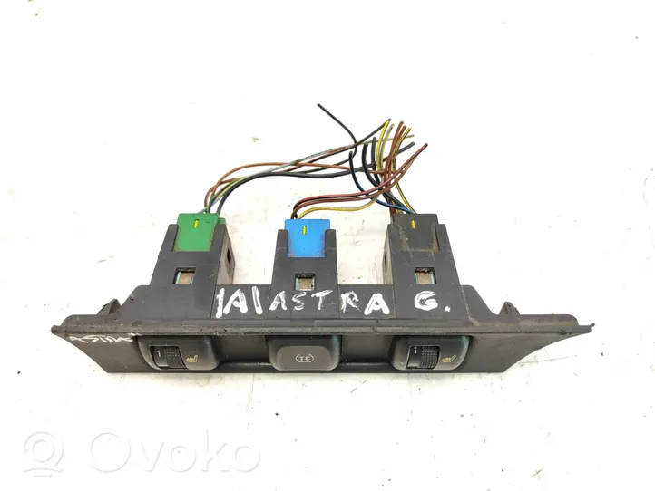 Opel Astra G Interruptor de calefacción del asiento 90561269