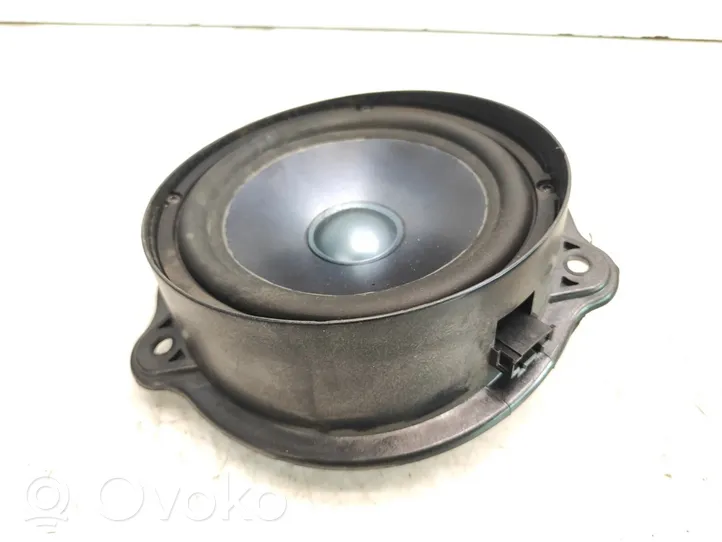 Mercedes-Benz CLS C219 Haut-parleur de porte avant A2198200202