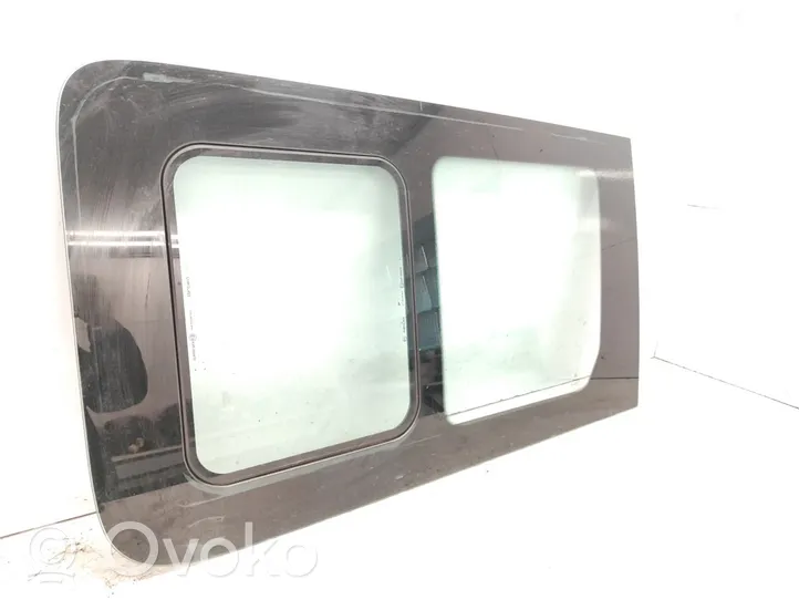 Fiat Scudo Side middle window/glass 43R000470