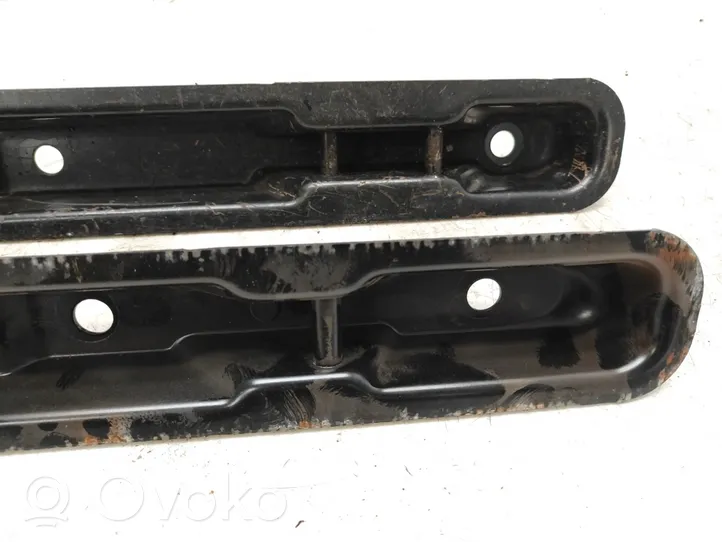 Fiat Scudo Binario di guida del sedile posteriore 141159XT