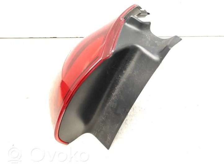 Peugeot 2008 I Luci posteriori 9814747880