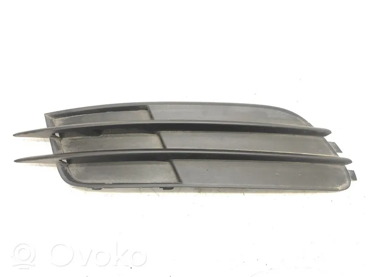 Audi A6 S6 C7 4G Grille inférieure de pare-chocs avant 4G0807681F