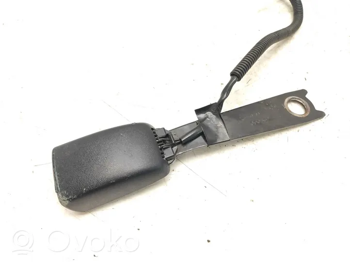 Toyota Avensis T270 Front seatbelt buckle E034501