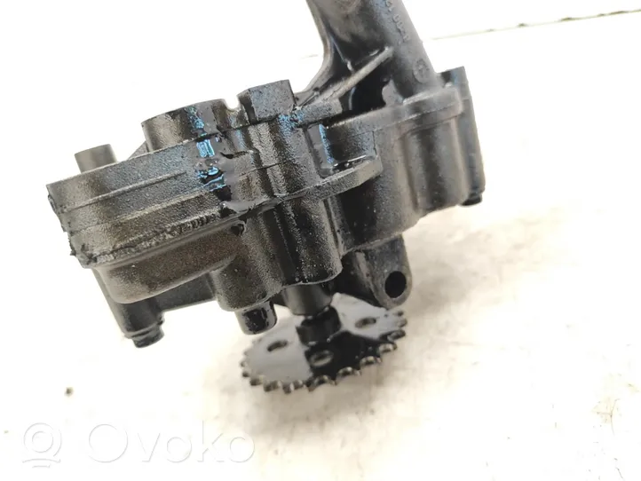 Renault Espace IV Oil pump 8200121093