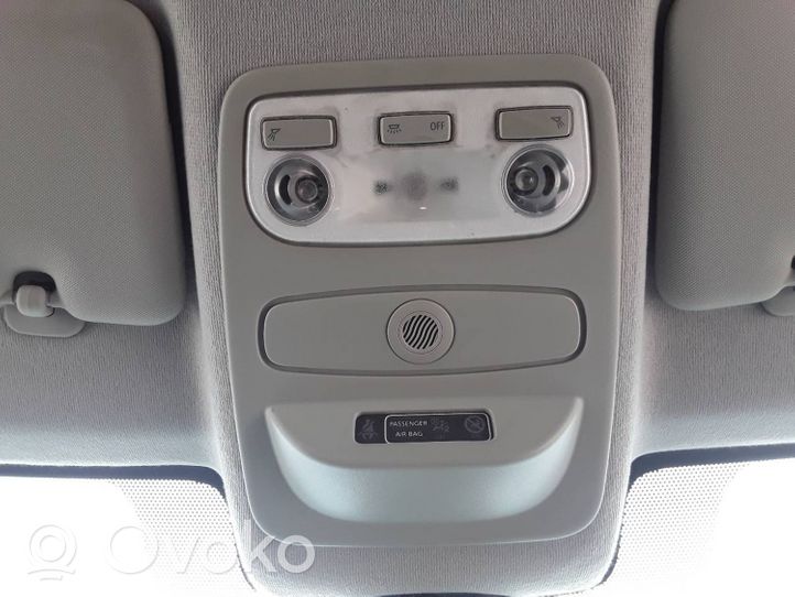 Renault Captur Panel oświetlenia wnętrza kabiny 