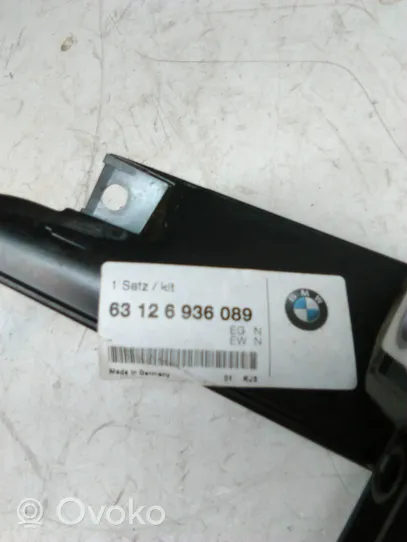 BMW 5 E60 E61 Soporte de montaje de faro delantero/faro principal 63126936089
