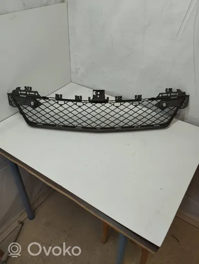 Mercedes-Benz C W204 Front bumper lower grill A2048851324