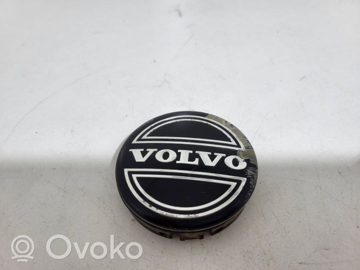 Volvo V70 Gamyklinis rato centrinės skylės dangtelis (-iai) 30748052