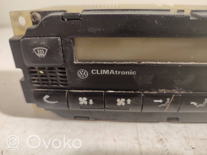 Volkswagen PASSAT B5 Panel klimatyzacji 3B1907044A