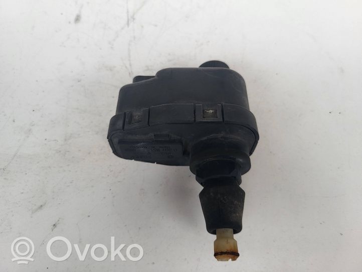 Chrysler Voyager Moteur de réglage du niveau des phares 0307851309