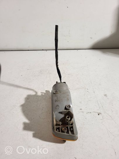 KIA Sephia Blinker vorne Stoßstange 0K21151340