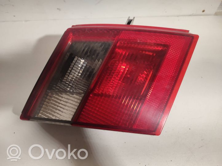 Saab 9-5 Lampy tylnej klapy bagażnika Ulo3316