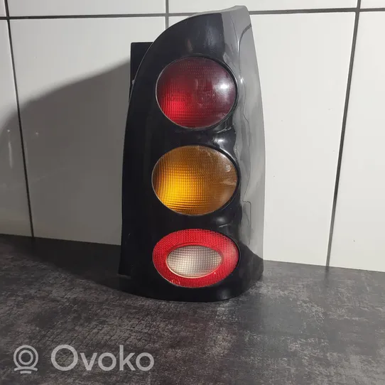 Smart ForTwo I Lampa tylna 253032R