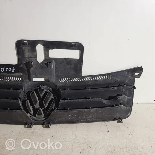 Volkswagen Polo Etusäleikkö 6Q0853651C