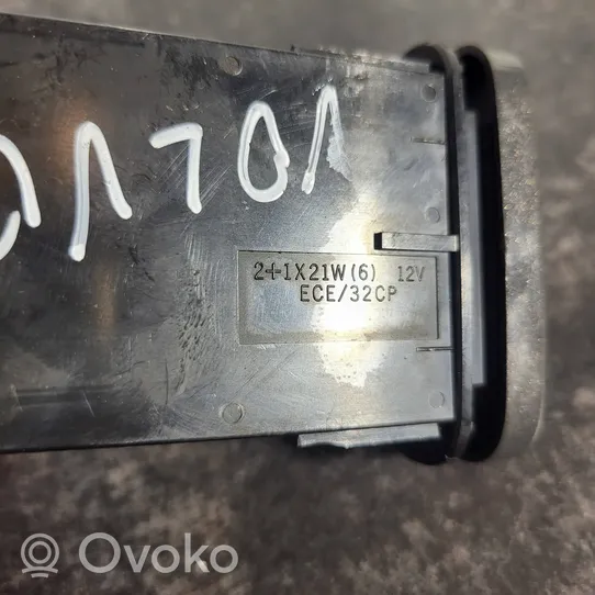 Volvo S70  V70  V70 XC Interrupteur feux de détresse 9459071