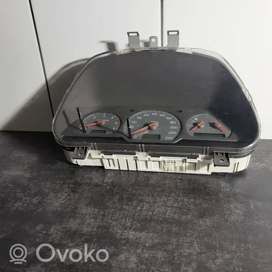 Volvo S40, V40 Compteur de vitesse tableau de bord 30889706