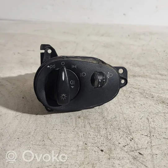 Ford Focus Przełącznik świateł 98AG13A024CF