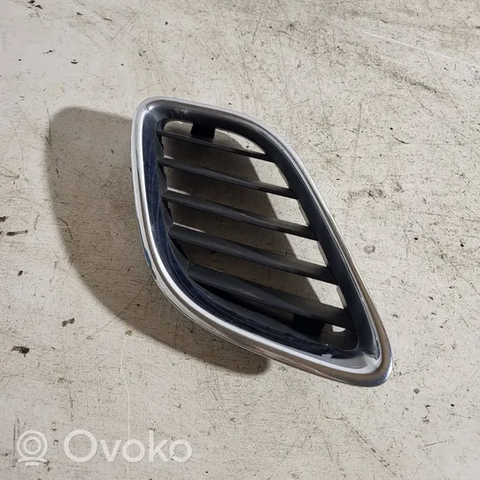 Saab 9-5 Grille inférieure de pare-chocs avant 5142849