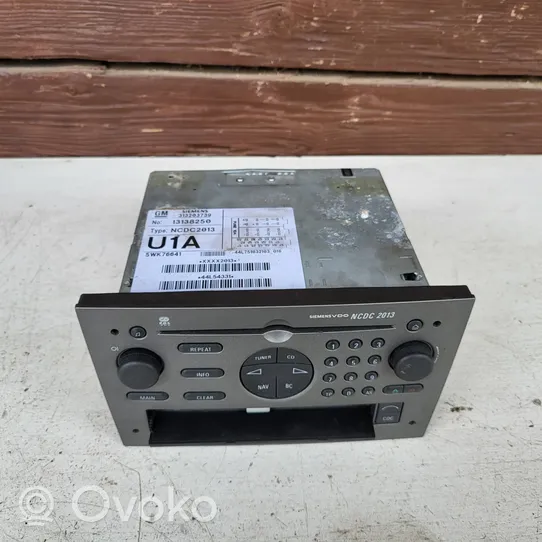 Opel Signum Radio / CD/DVD atskaņotājs / navigācija 13138250