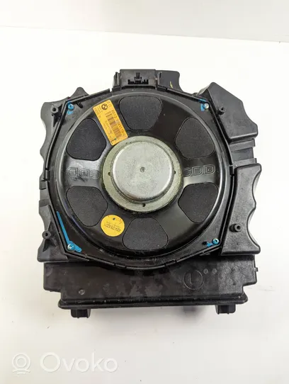 BMW 5 GT F07 Subwoofer-bassokaiutin 9241119