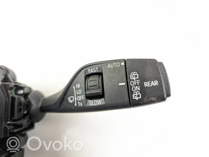 BMW X5 F15 Pyyhkimen/suuntavilkun vipukytkin 9330571