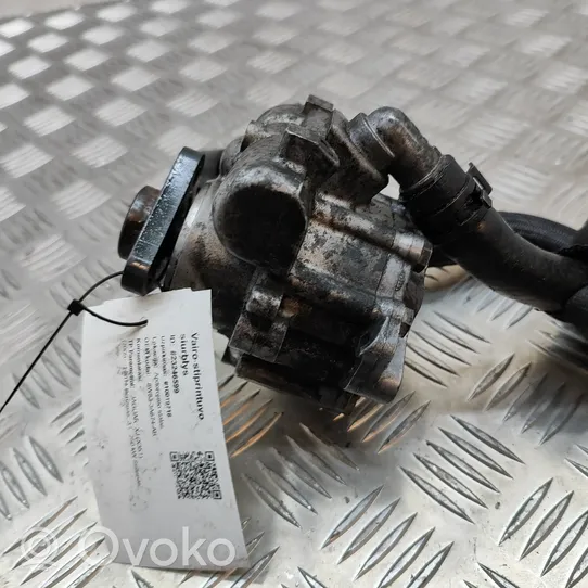 Jaguar XJ X351 Power steering pump 8W833A674AB