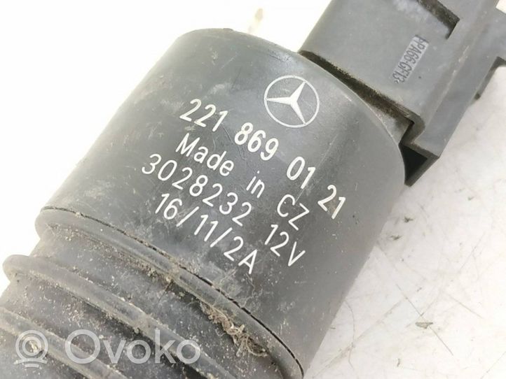 Mercedes-Benz CLS C218 X218 Tuulilasi tuulilasinpesimen pumppu 2218690121
