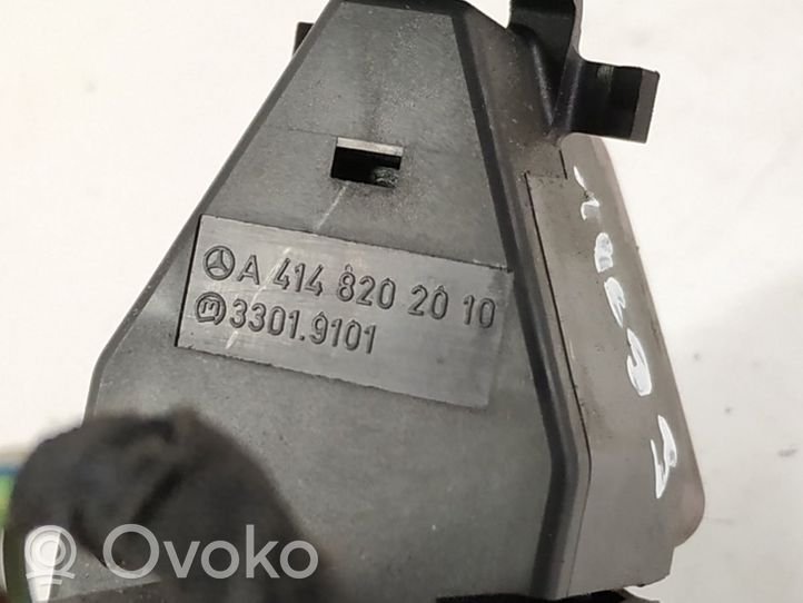 Mercedes-Benz Vaneo W414 Alarm switch 