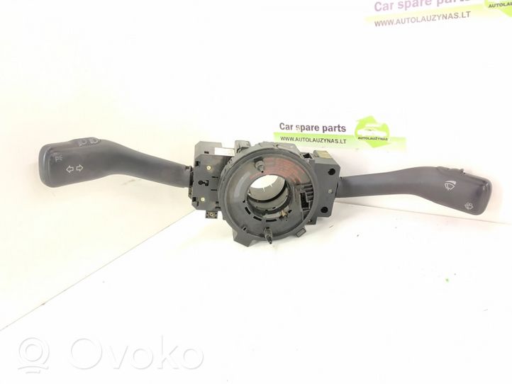 Audi A4 S4 B5 8D Leva/interruttore dell’indicatore di direzione e tergicristallo 