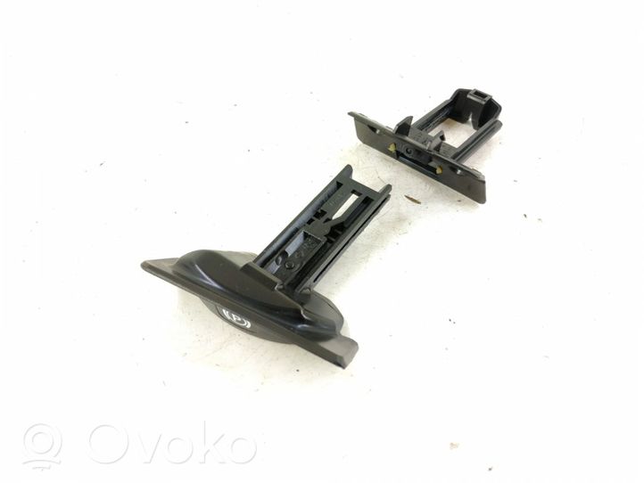 Mercedes-Benz E W211 Hand parking brake switch 