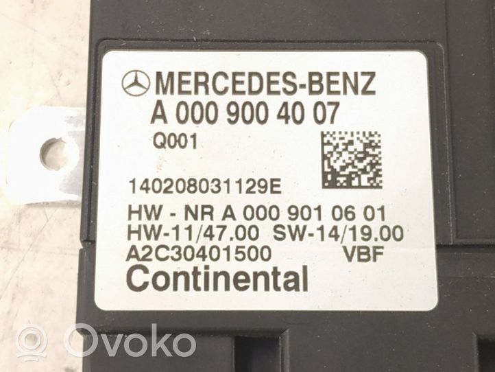 Mercedes-Benz S W222 Polttoaineen ruiskutuspumpun ohjainlaite/moduuli 