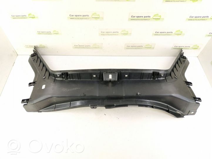 Mercedes-Benz C W203 Rivestimento serratura portellone posteriore/bagagliaio 