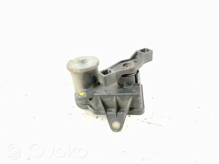 Mercedes-Benz C W204 other engine part 